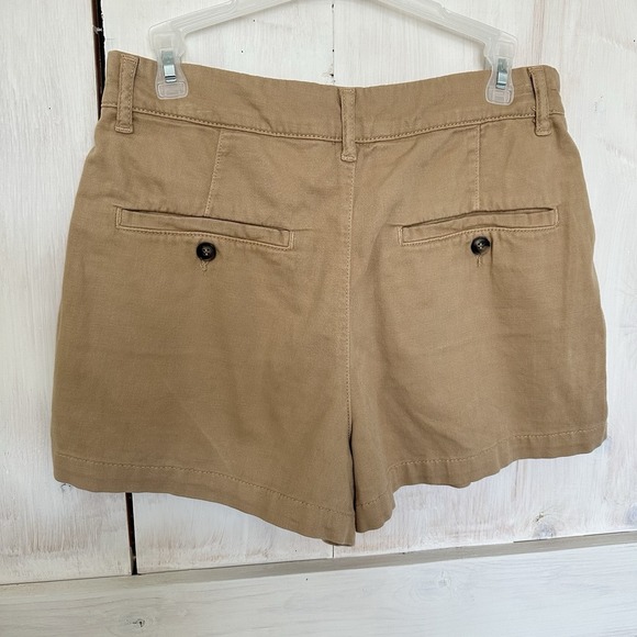 Free People Women Billie Chino Short Size 4 Medium Khaki Cotton NWOT 2.5" Inseam - Picture 2 of 6